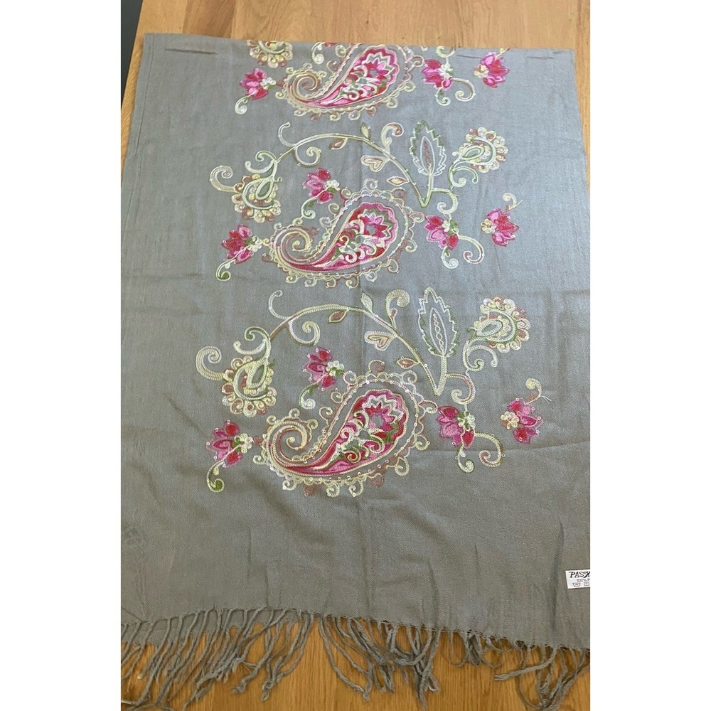 Pashmina 100% Paisley Boho Scarf Shawl Wrap Gray Embroidered Sequin Fringe 27x70 - Picture 2 of 4